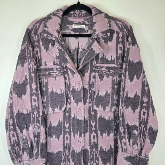 FREE PEOPLE WE THE FREE IZZIE CARGO JACQUARD SHACKET. - Picture 3 of 8